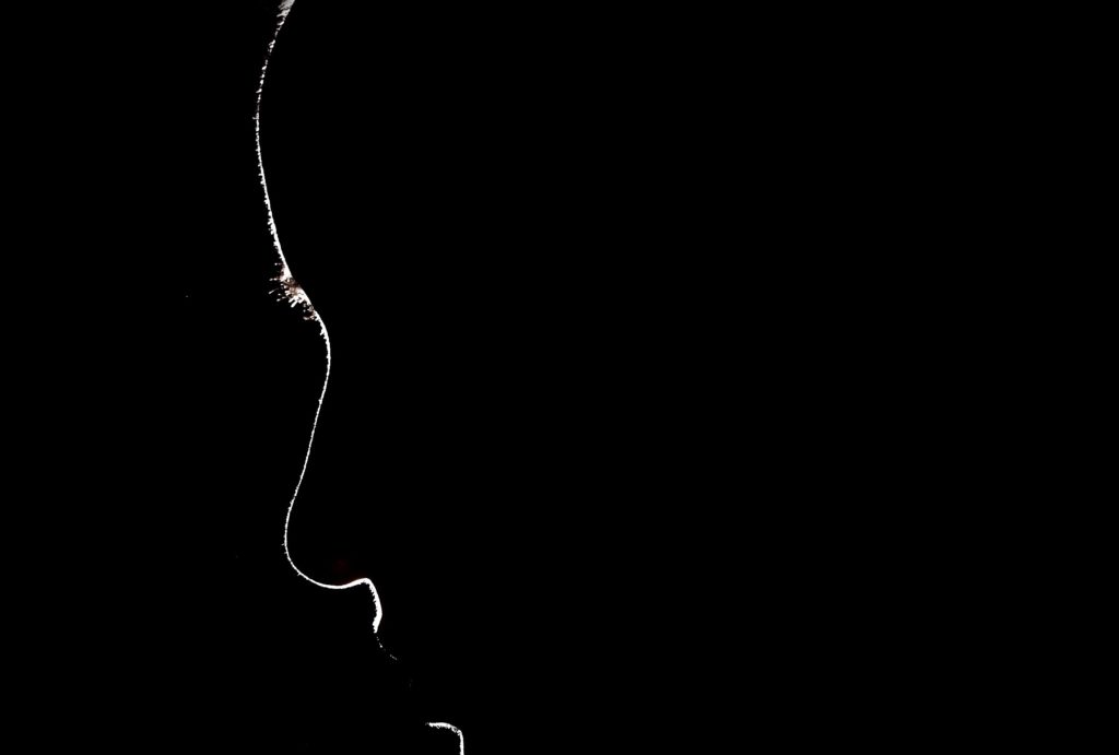 Homophobic family drags lesbian from her own home and publicly beats her